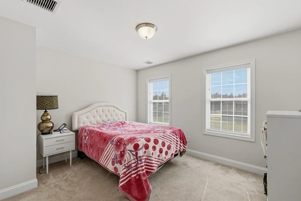 Photo of 162 Bayberry Rd