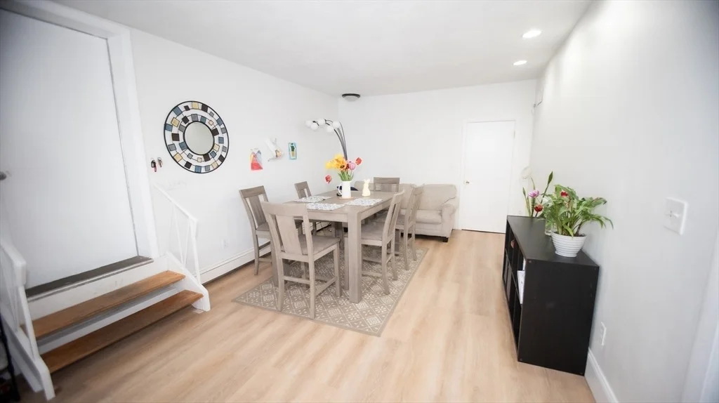 Photo of 25 Fraser Rd