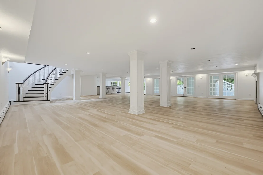Photo of 88 Fairway Dr