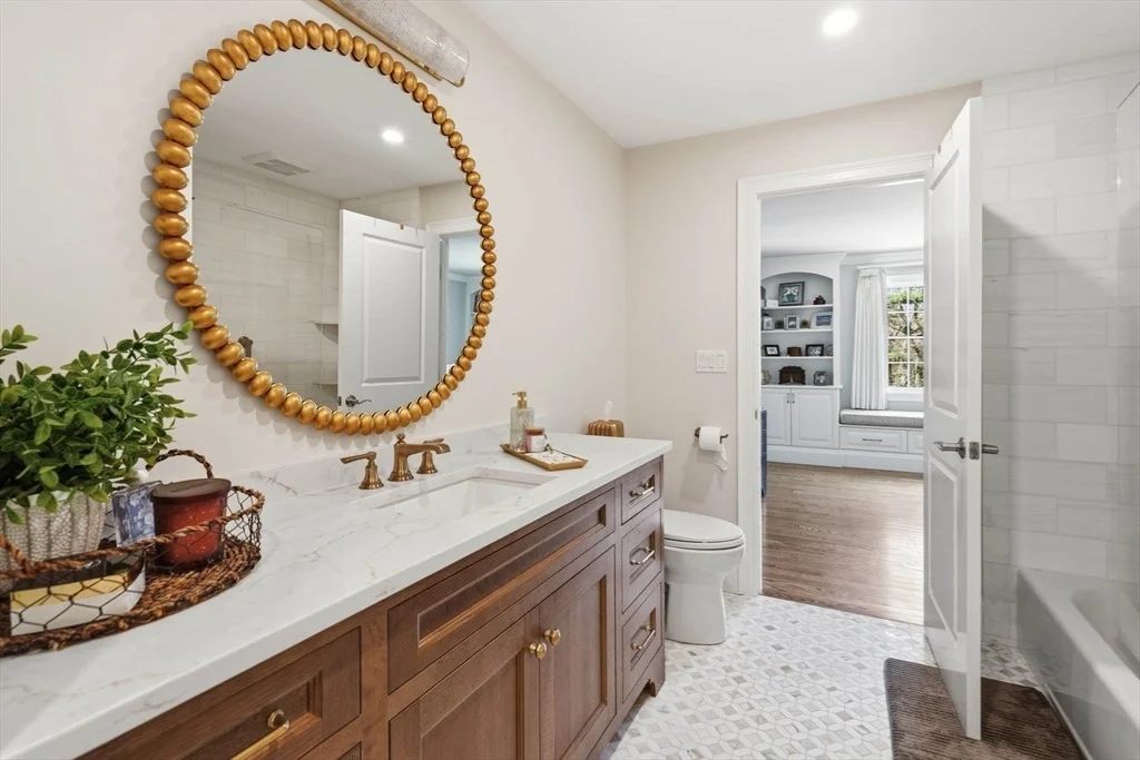 Photo of 9 Ross Ln