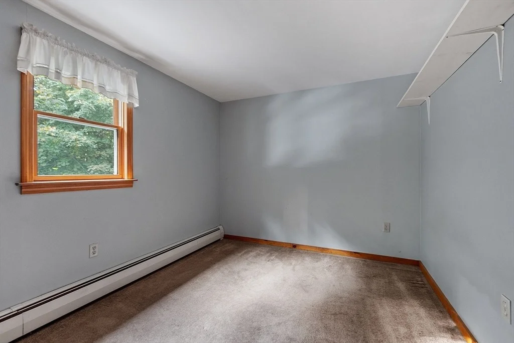 Photo of 20 Woodside Dr