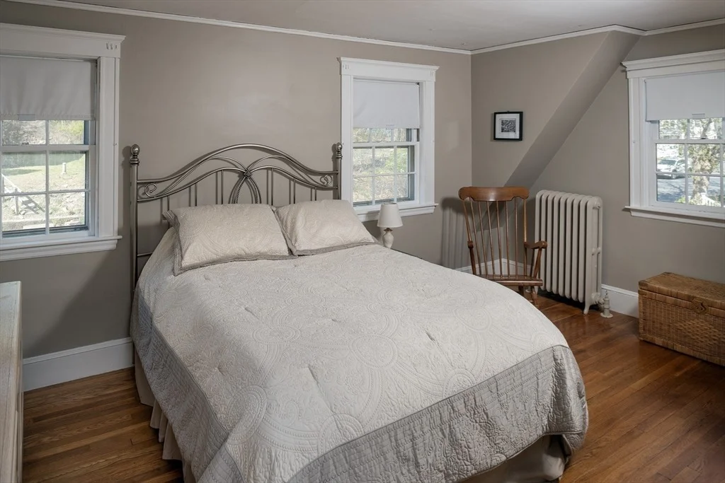 Photo of 10 Simmons Road
