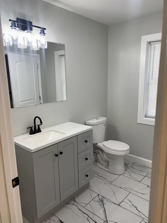 Photo of 106 Almira