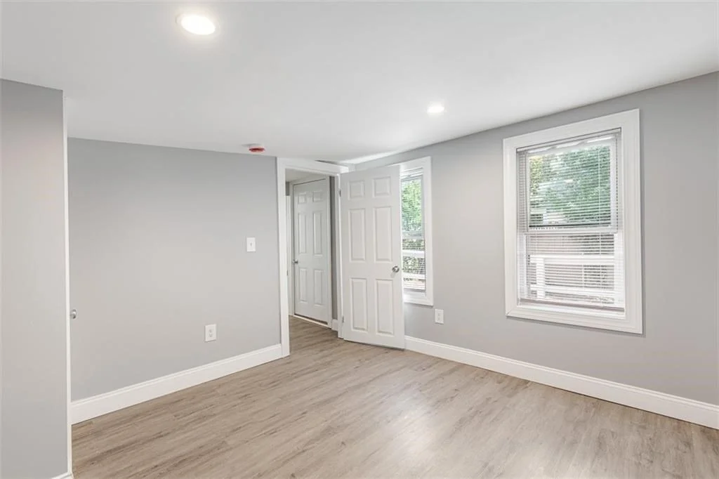 Photo of 90 Huron Street