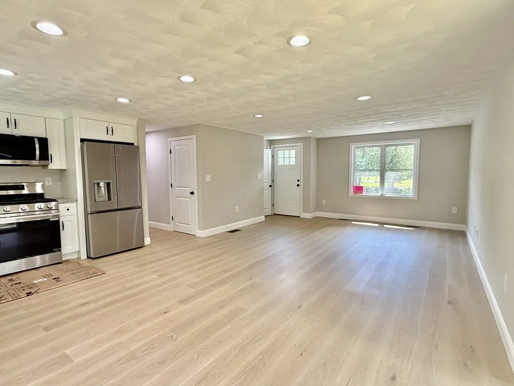 Photo of 1 Burt Rd