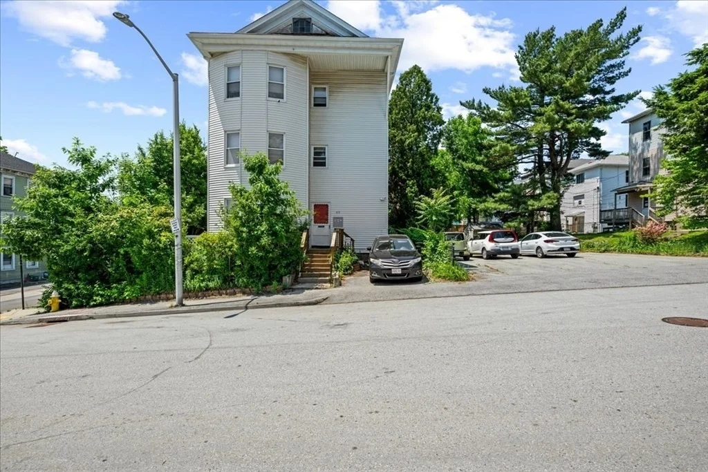 Photo of 60 Esther St
