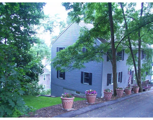 Photo of 8 Hadwen Lane Walk