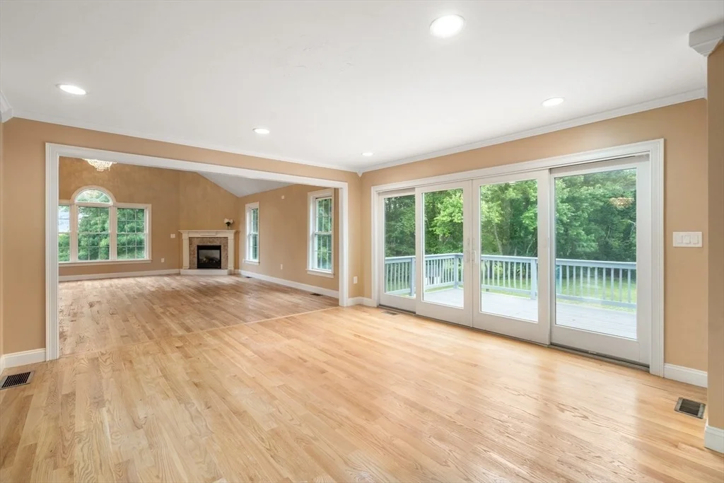 Photo of 60 Morse Ave