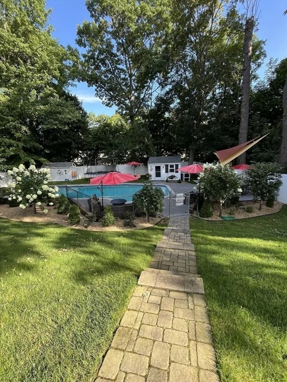 Photo of 74 Rose Hill Way