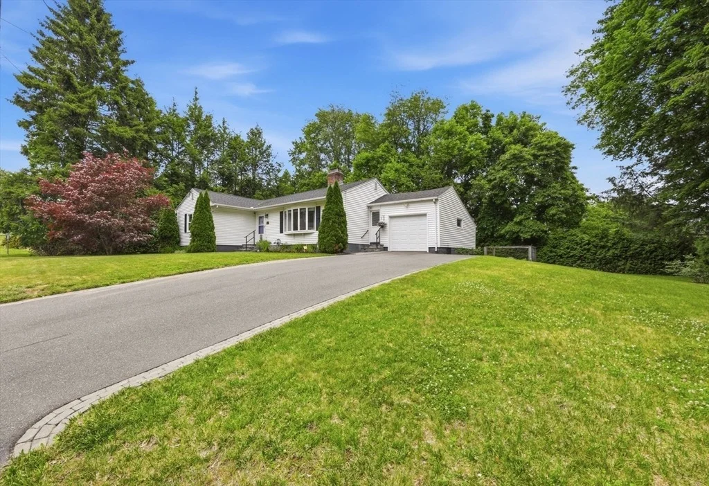 Photo of 75 Adrian Ave