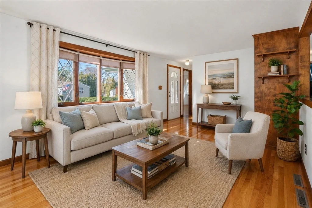 Photo of 22 Buckingham Ave