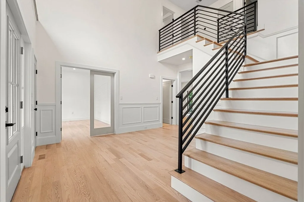 Photo of 100 Marblehead St