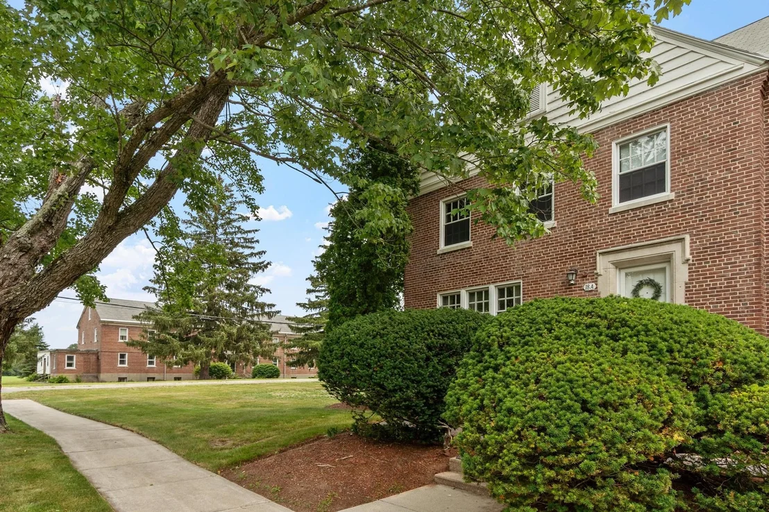 Photo of Unit A at 18 Bates