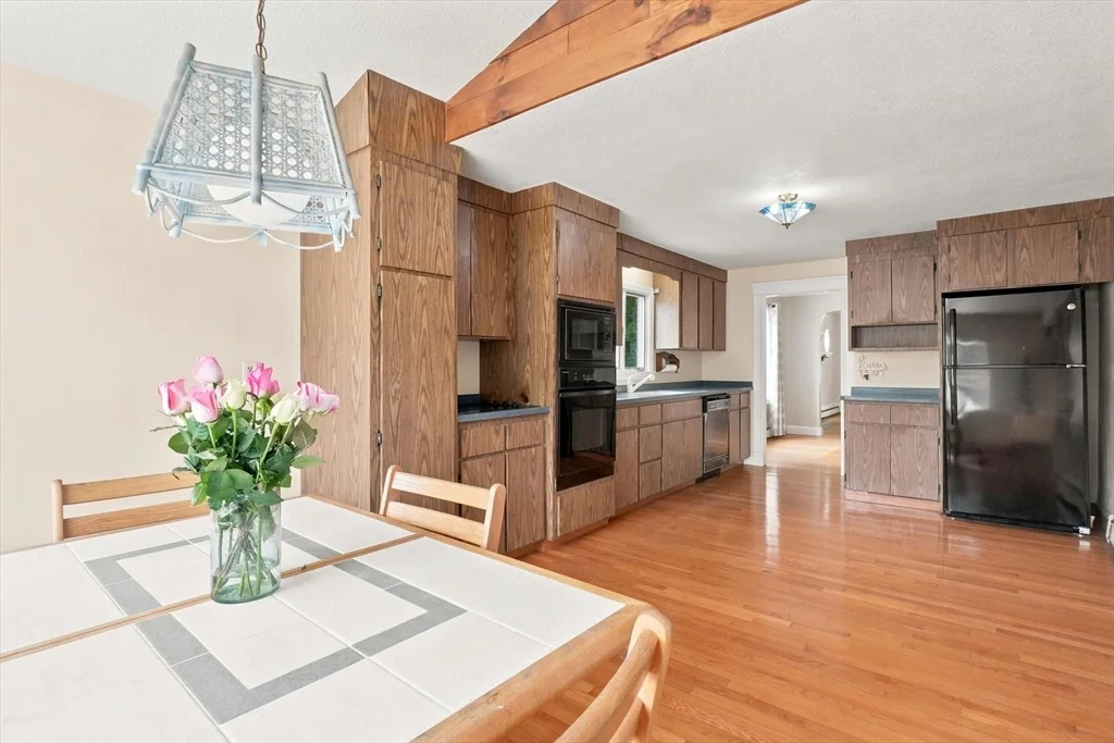 Photo of 32 Glendale Ave