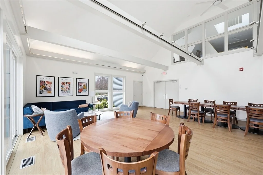Photo of 6 Balcom Dr.