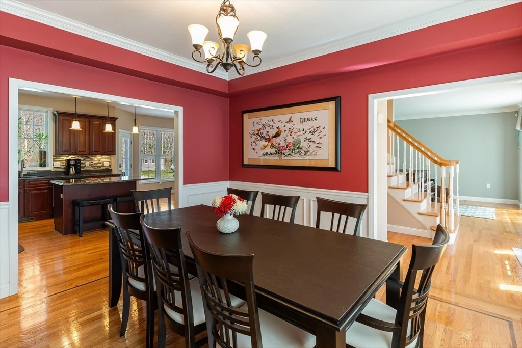 Photo of 368 Cottrell Rd