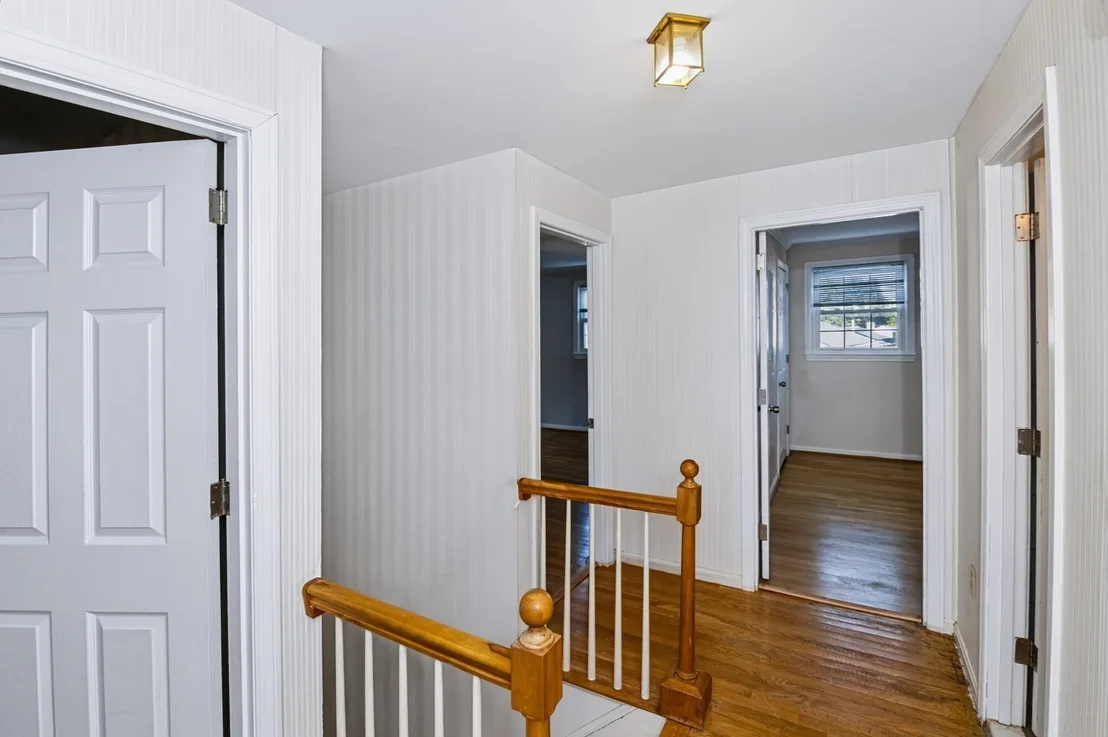 Photo of 14 Cunningham Dr
