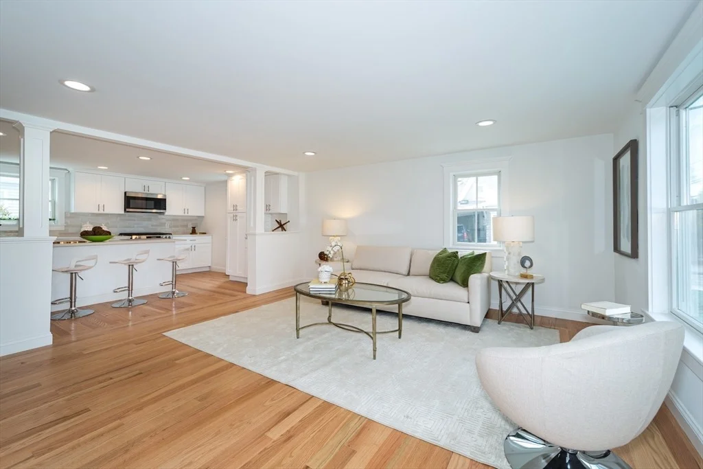 Photo of 44 W Central Street