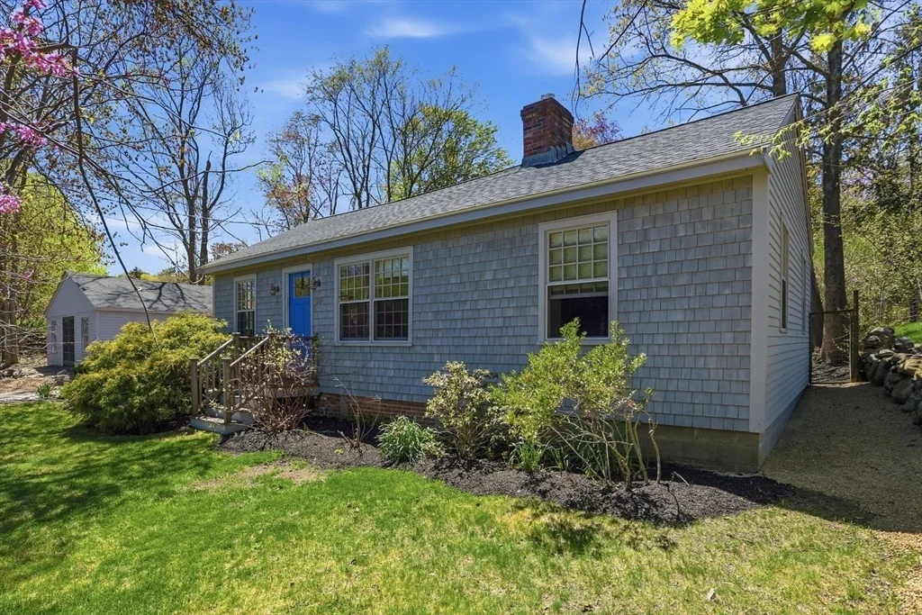 Photo of 20 Concord Dr