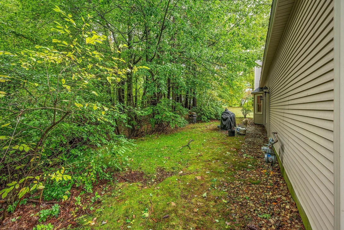 Photo of 96 Beechwood Dr
