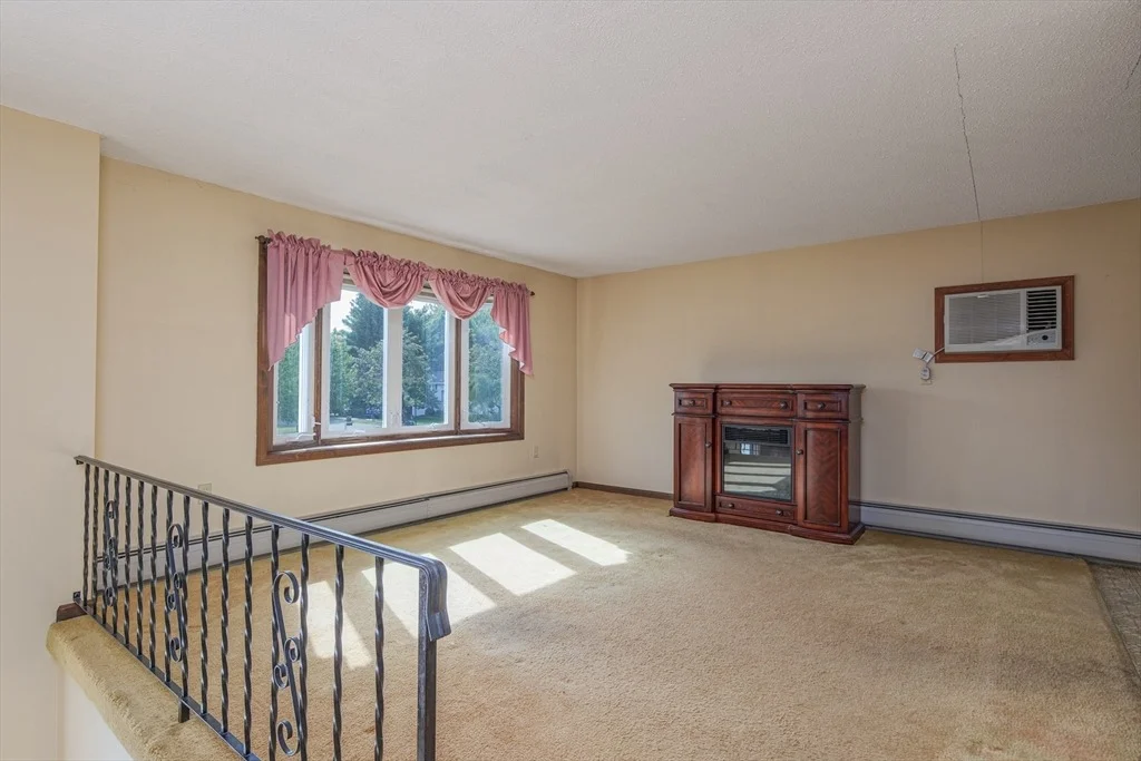 Photo of 131 Bridle Path Ln