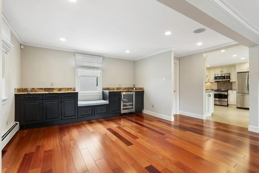 Photo of 144 Kingston Rd