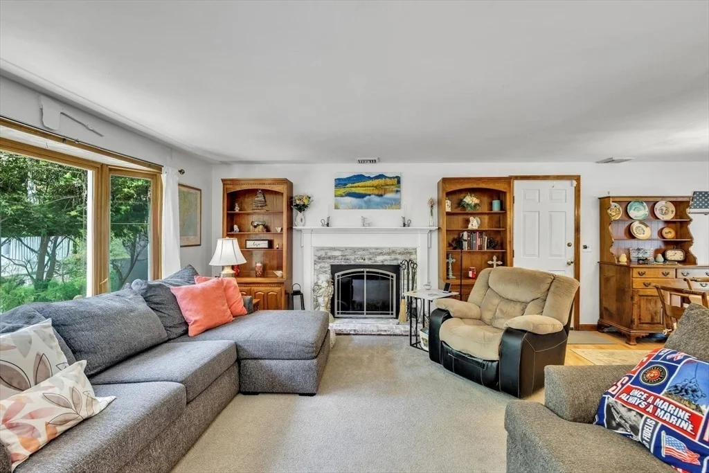 Photo of 248 Mashpee Neck Rd