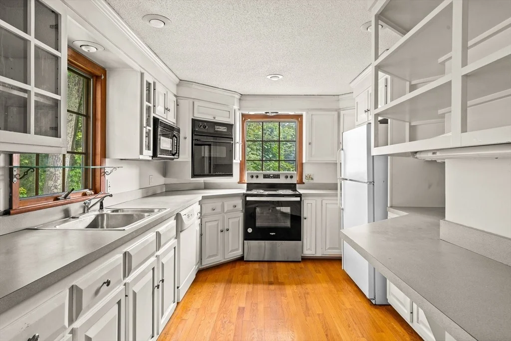 Photo of 29 Picard Cir