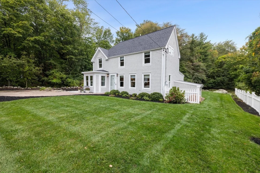 Photo of 154 Clapp Rd