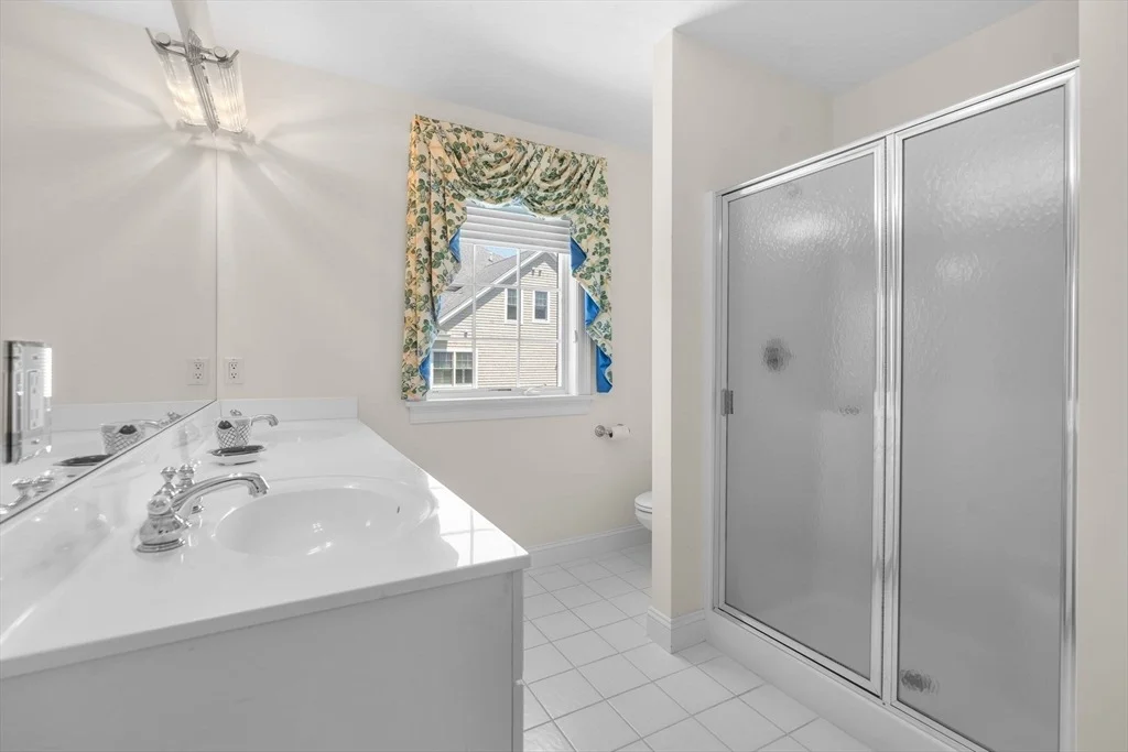 Photo of 14 Glenneagle Dr