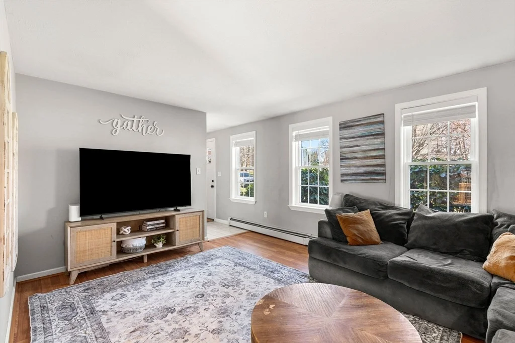 Photo of 1 Lady Slipper Ln