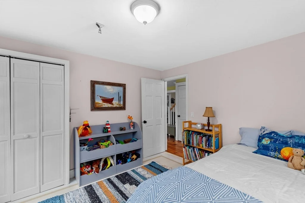 Photo of 3904 Main St