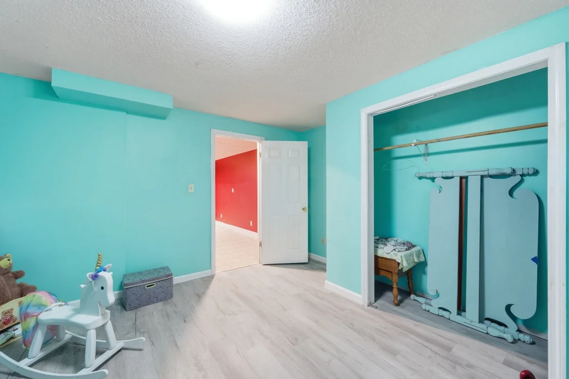 Photo of 22 Grassy Meadow Rd