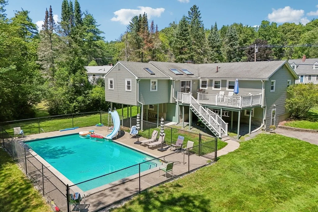 Photo of 96 Harvard Rd