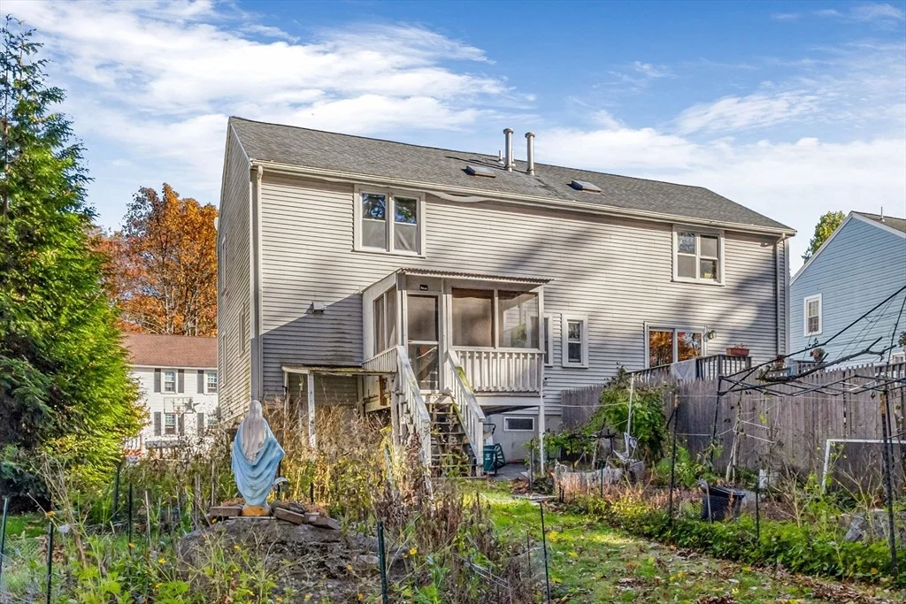 Photo of 46 Vincent Cir