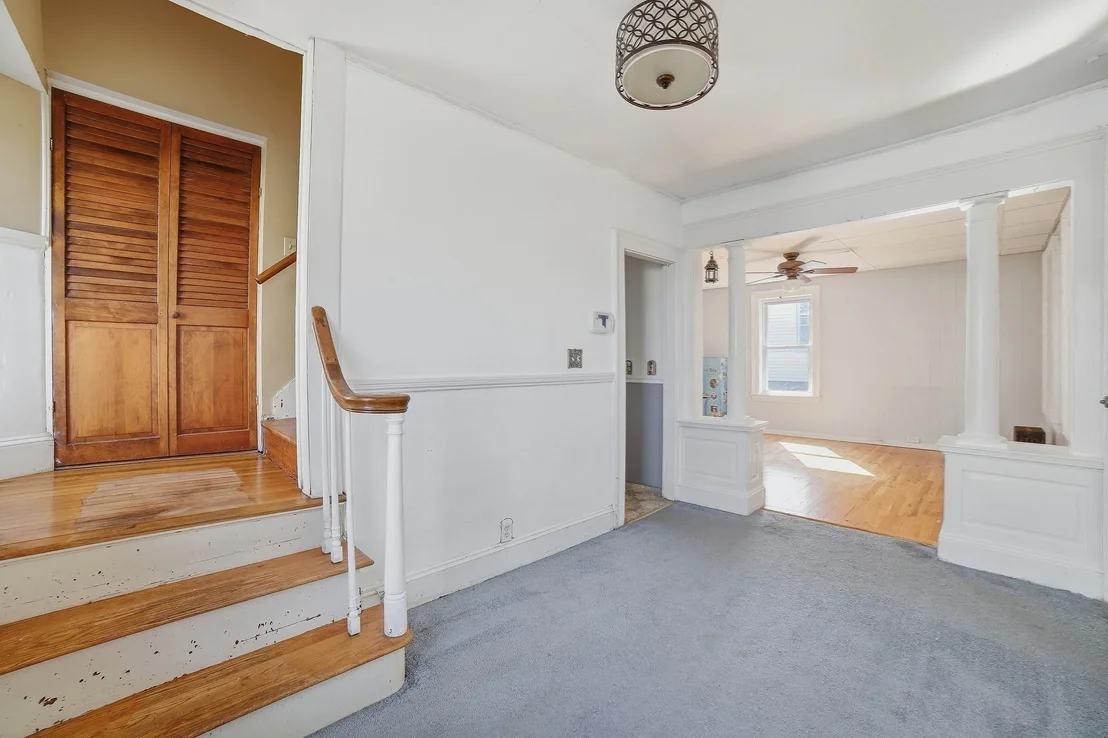Photo of 36 Putnam Ave