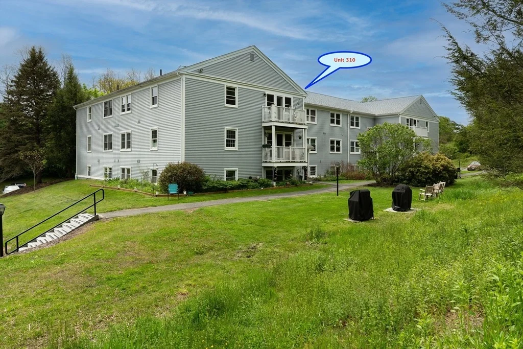 Photo of Unit 310 at 46 Evergreen Rd