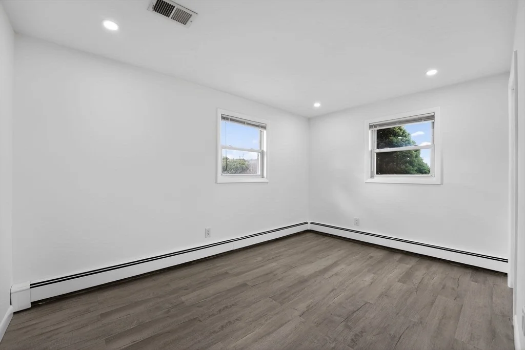 Photo of 269 Jon Dr
