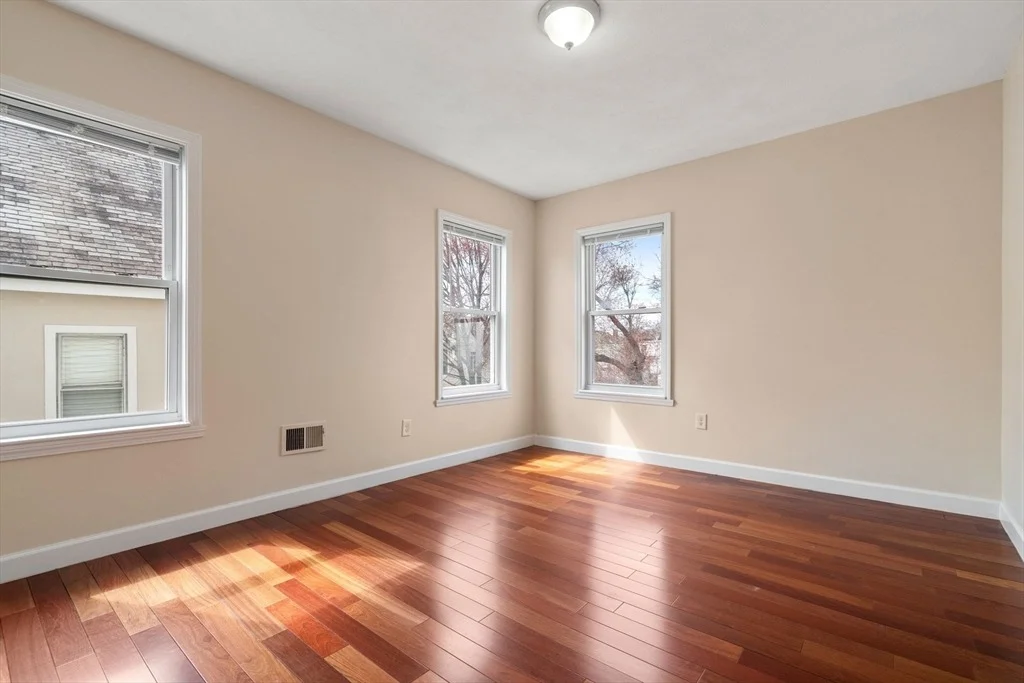 Photo of 69 Clinton Street