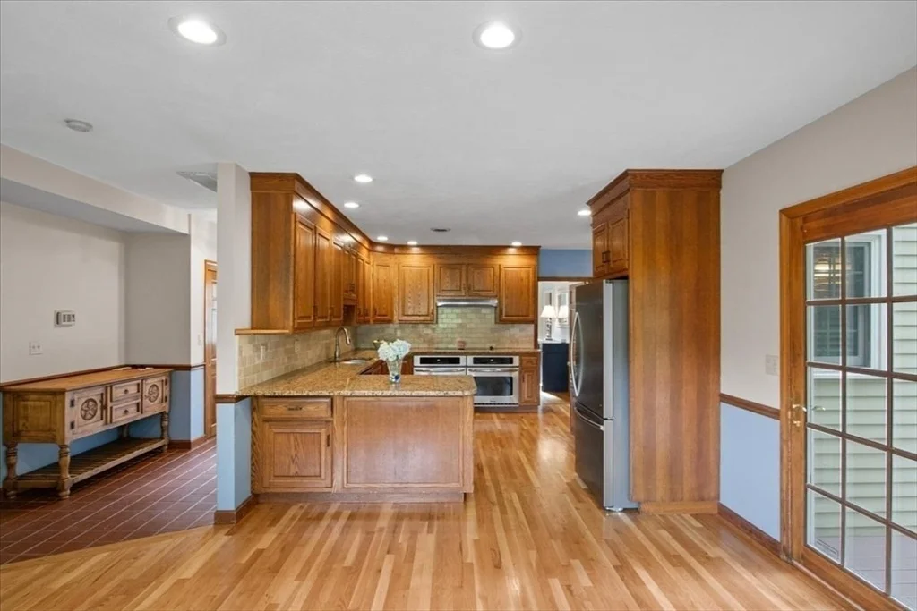 Photo of 75 Emerson Rd