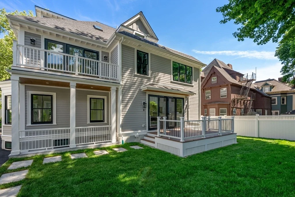 Photo of 18 Naples Rd