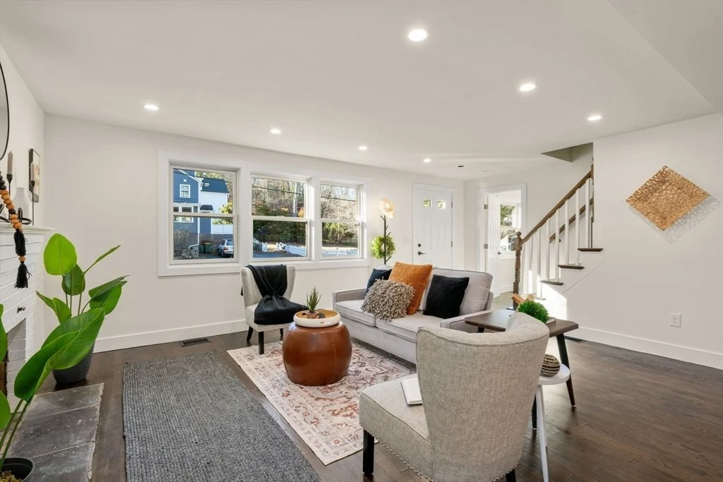 Photo of 10 Wright Rd