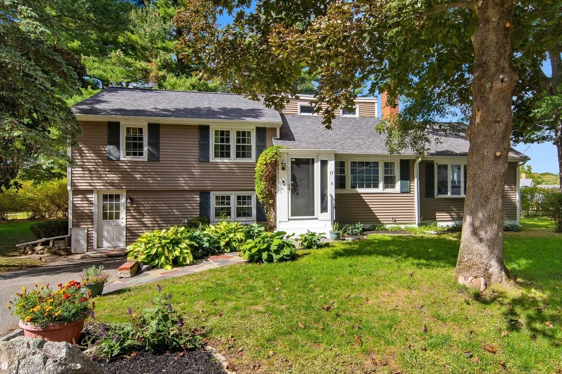Photo of 17 Rich Rd
