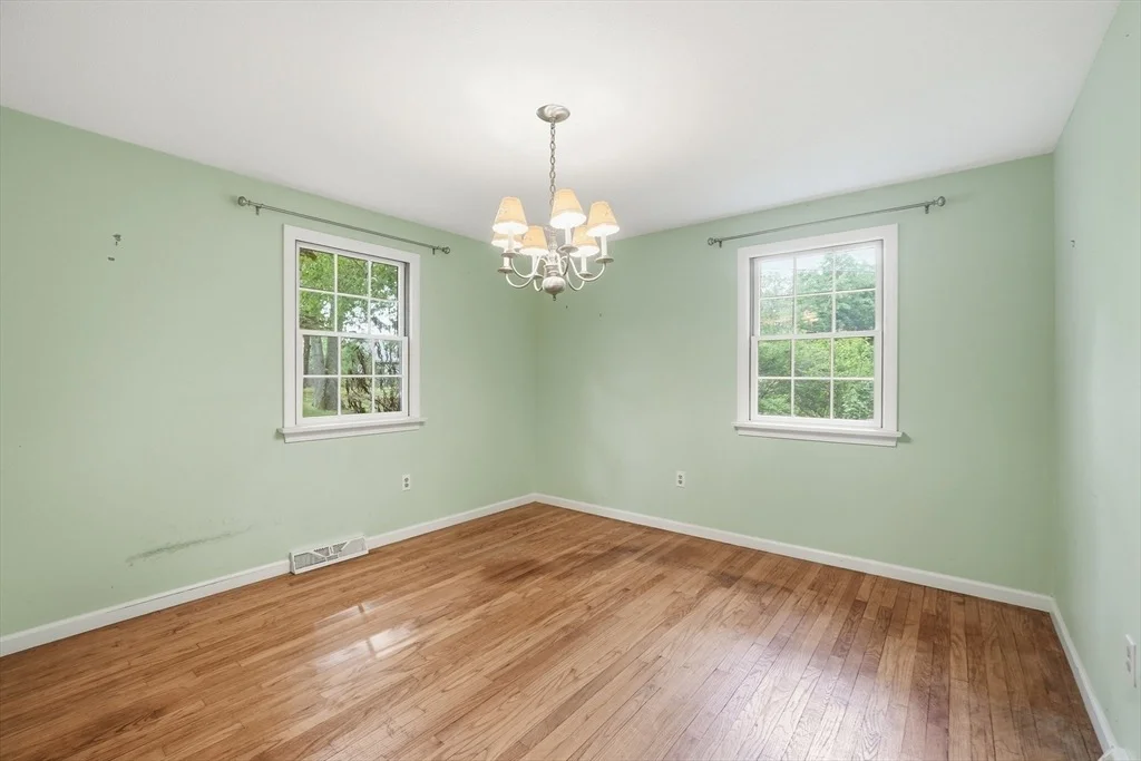 Photo of 45 Glendale Road