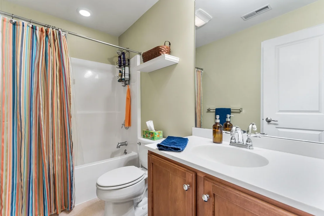 Photo of 32 Howarth Dr