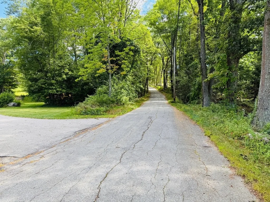 Photo of 330 Root Rd