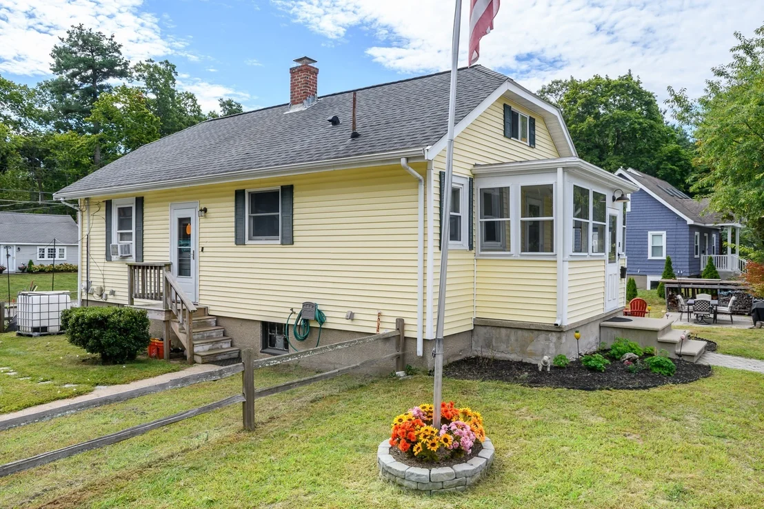 Photo of 18 Hammond Rd