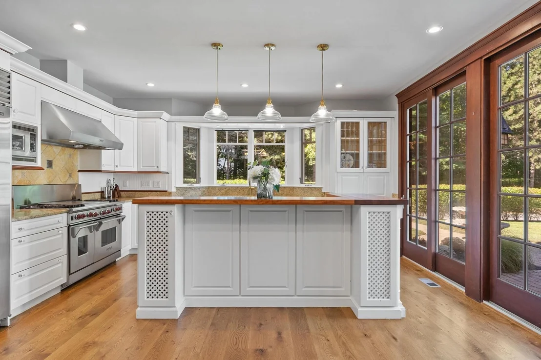 Photo of 130 Summer St