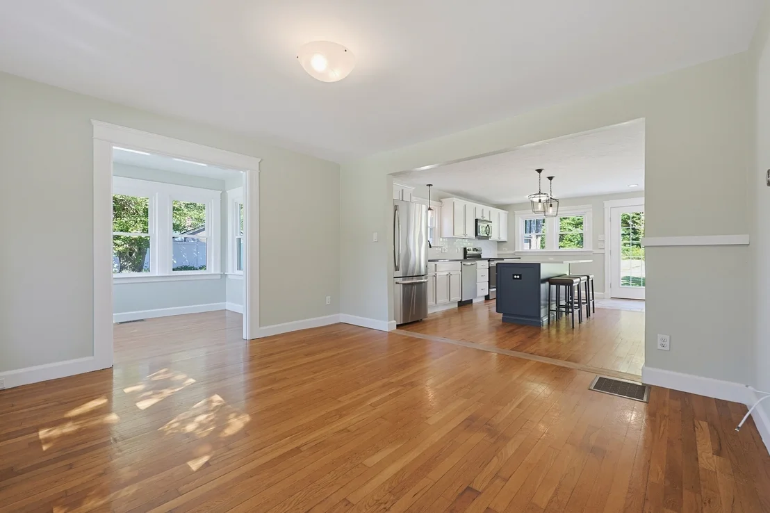 Photo of 191 Whitins Rd