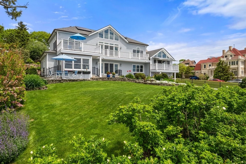 Photo of 35 Shore Rd.